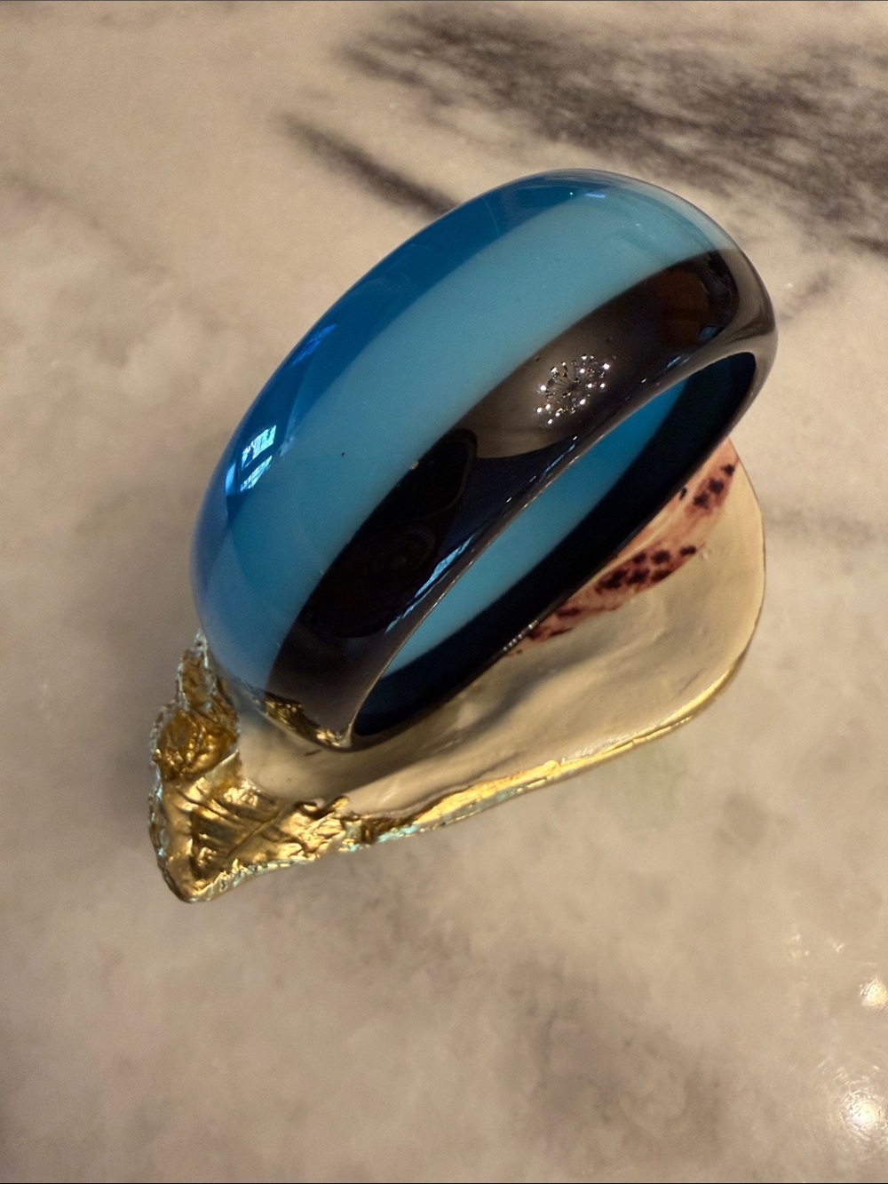 Vintage Tri-Colored Lucite
Bangle Bracelet